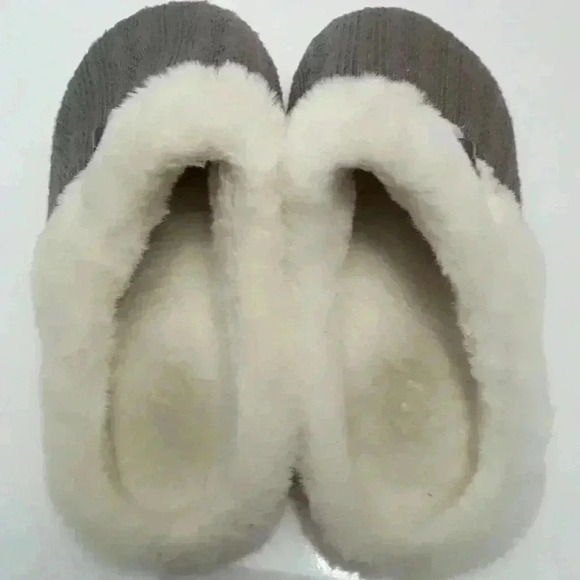 Faux fur cozy slippers 38-39 - Picture 4 of 4
